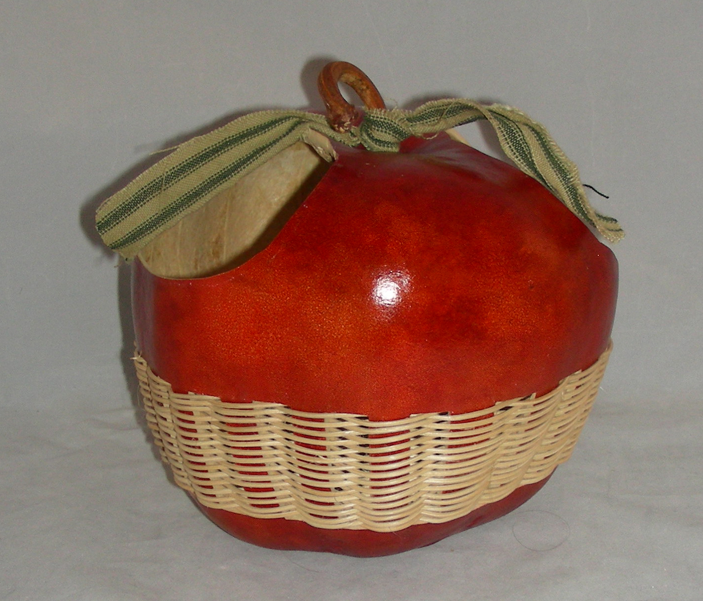 Apple Gourd Basket